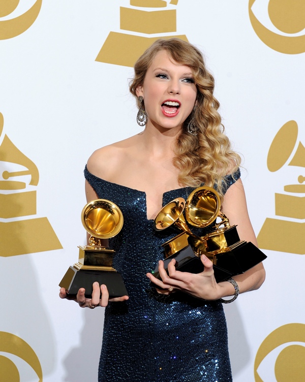 0-223023-taylorswift.jpg