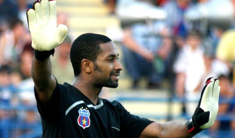 0-229034-zapata.jpg