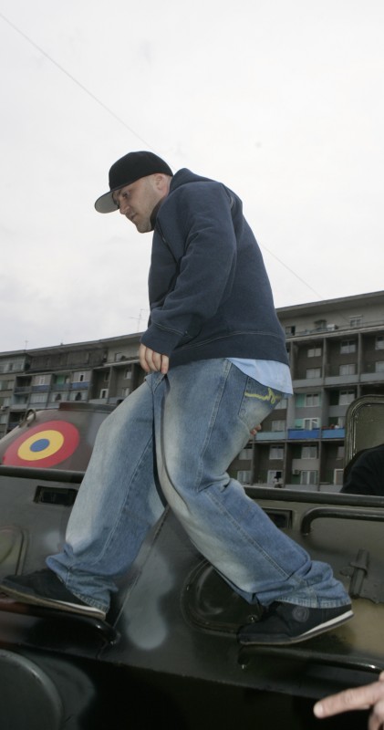 4306-225088-a.jpg