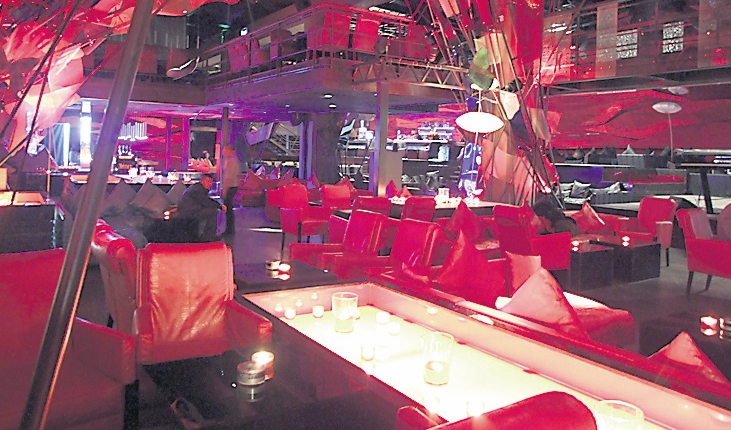 4308-225621-13clubb.jpg
