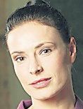 4352-238648-monic.jpg