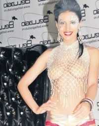 0-245738-adelinaaaaaa.jpg