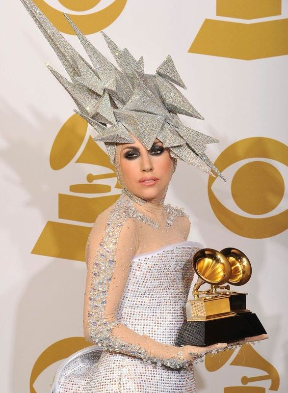 0-245766-gaga.jpg