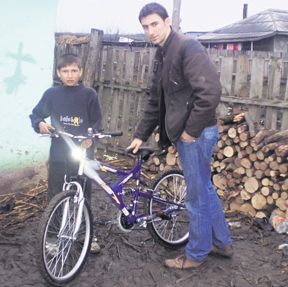 4361-240842-bici.jpg