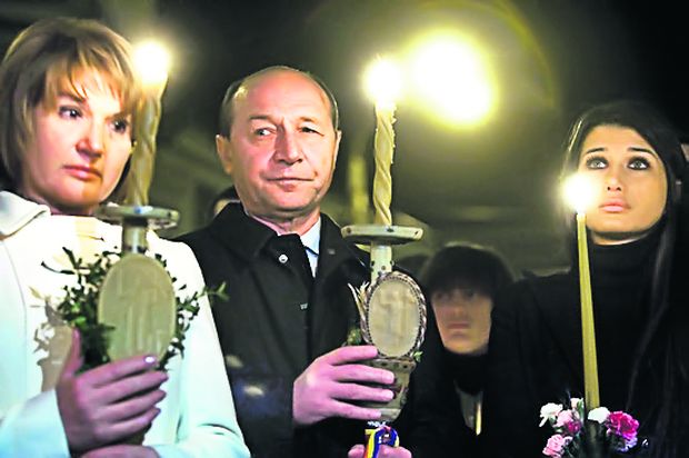 4362-241269-04traianbasescu4244910_mediafax_foto_laszlo_mihaly.jpg