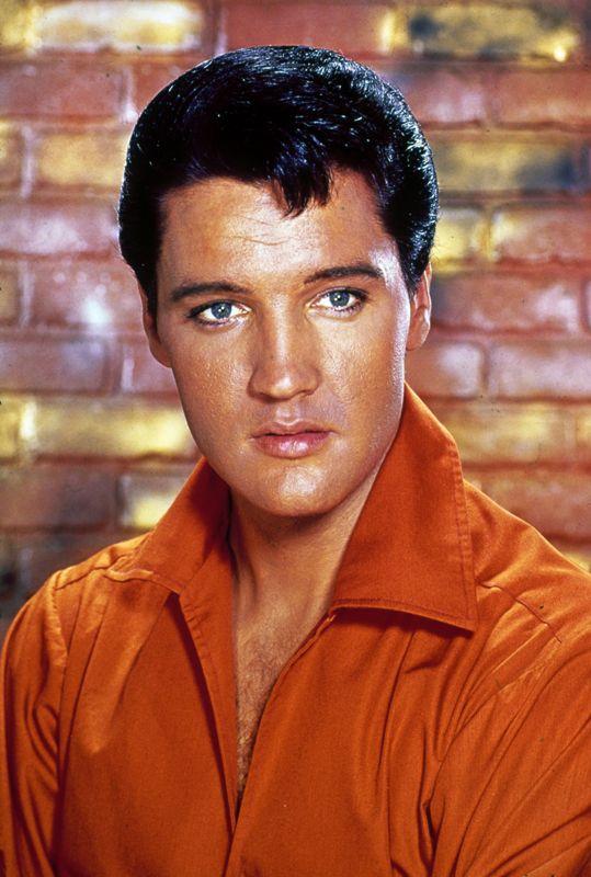 0-102278-elvis_presley013.jpg