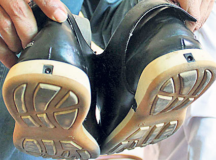 0-251709-24pantofi2.jpg