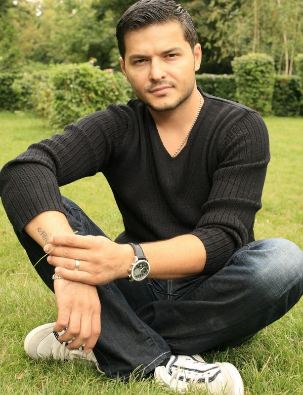 0-251750-liviu.jpg