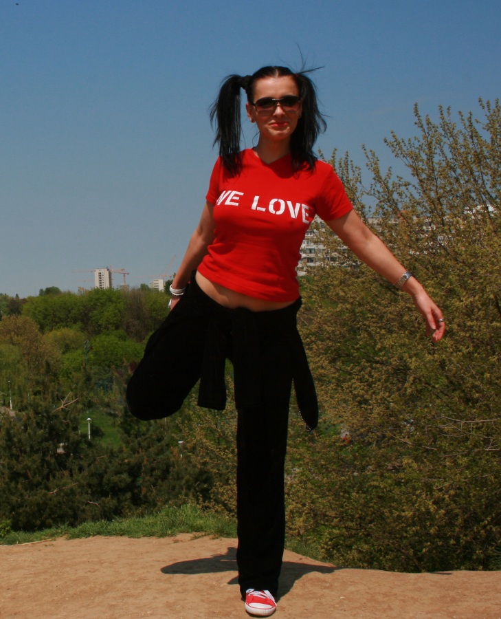 0-257636-260410carmen216.jpg