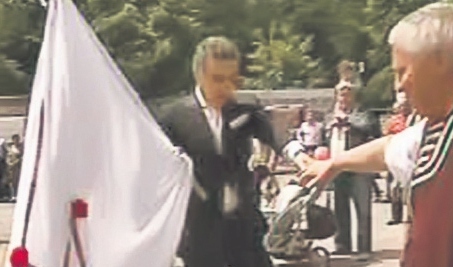 4411-256320-18editiegigi2.jpg