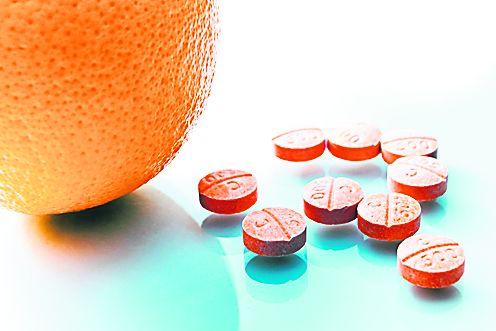 4414-257025-1617vitaminacpastileshutterstock_45571828.jpg
