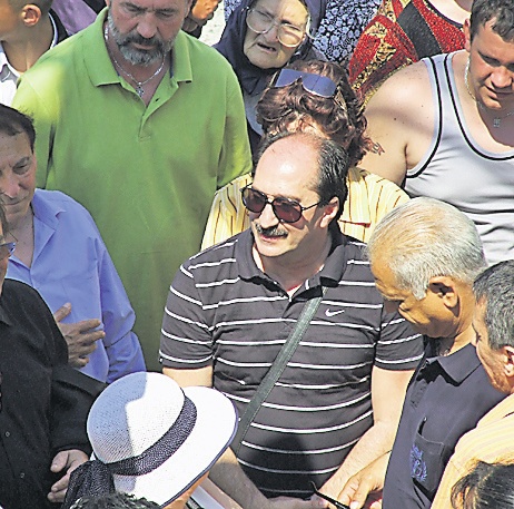 4416-257784-romicatociu1.jpg 4416-257784-romicatociu1.jpg