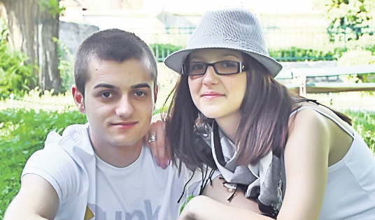 4417-258091-f1.jpg
