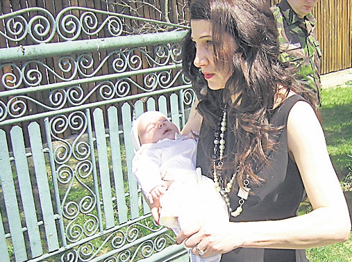 4417-258114-bebe.jpg 4417-258114-bebe.jpg