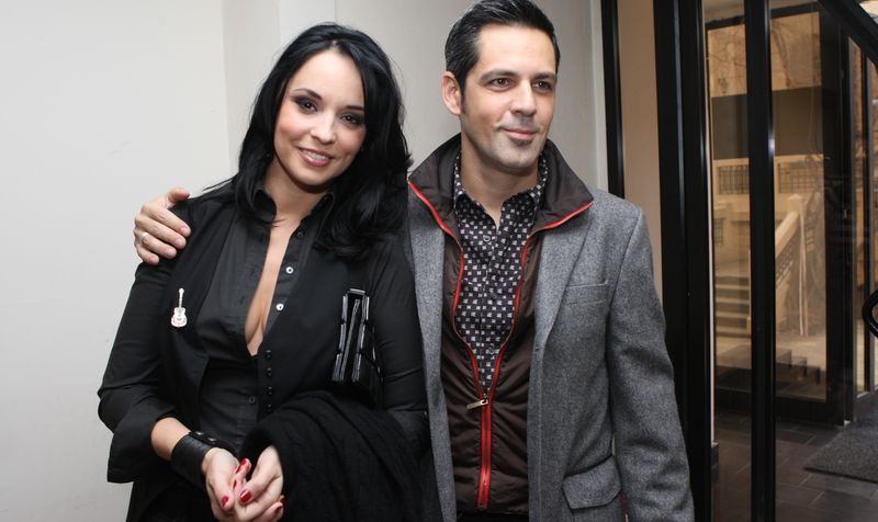 0-265997-andreeamarin_stefanbanica.jpg 0-265997-andreeamarin_stefanbanica.jpg