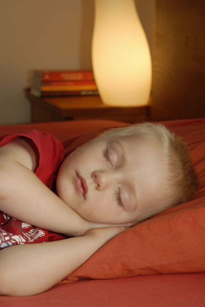 0-266417-copil_doarme.jpg