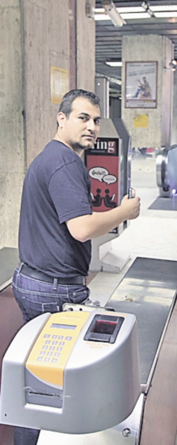 0-268987-9editietelefon3.jpg