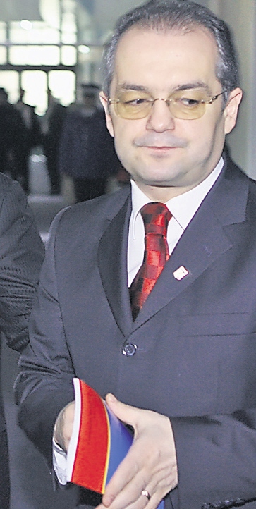 premierul-emil-boc.jpg