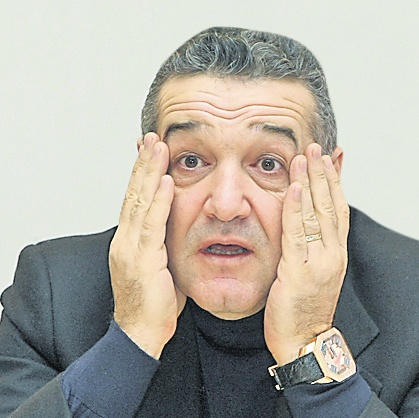 4430-261053-gigibecali.jpg