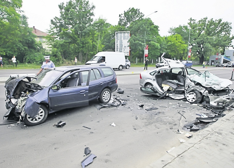 4439-264169-accident_dn1_victime_masini.jpg