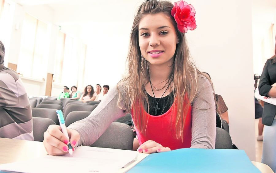 Absolvenţii de clasa a VIII-a: «Ne-au abramburit de tot cu admiterea asta»