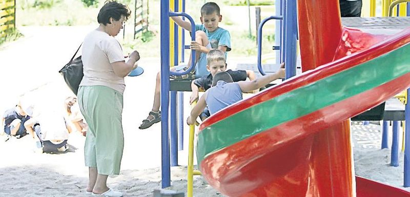4445-266322-copii_parcul_plumbuita.jpg 4445-266322-copii_parcul_plumbuita.jpg