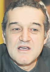 4449-267899-becali.jpg
