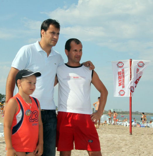 0-271068-s2.jpg