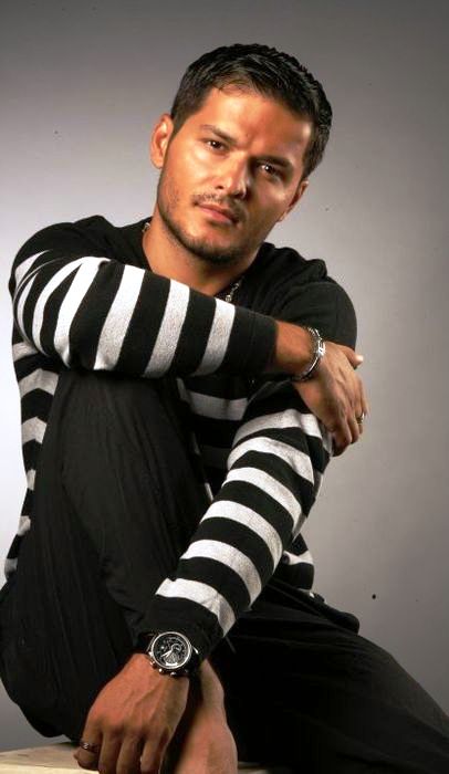 0-275089-liviu_varciu.jpg