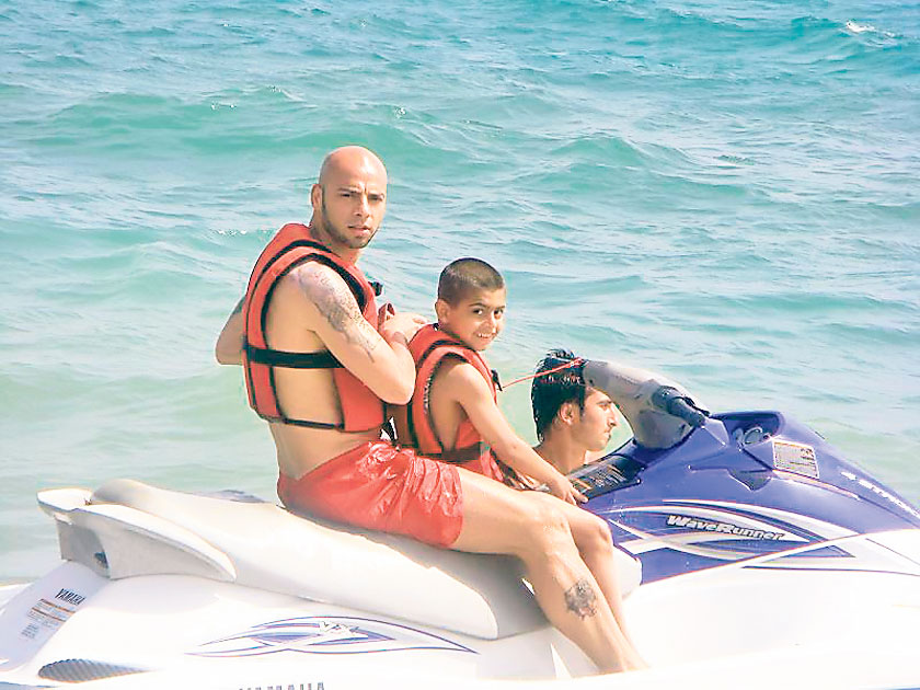 4456-270058-g2.jpg Giani-Kiriţă-vacanta-antalya.jpg