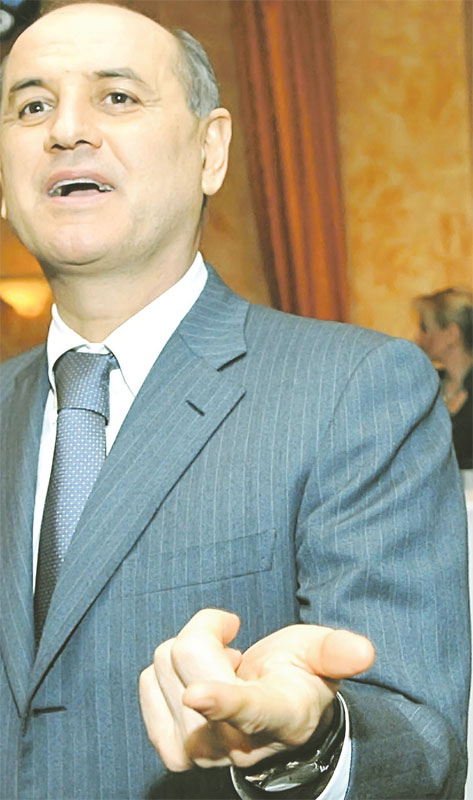 4459-271034-george_copos.jpg