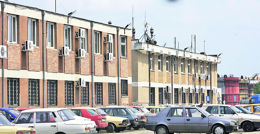 Penitenciarul Rahova este căminul copilaşilor, până când aceştia împlinesc vârsta de un an, după care ajung la rudele deţinutelor