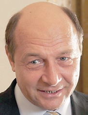 4463-272365-27basescu.jpg