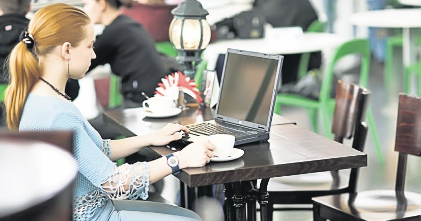 4476-276087-17cafe.jpg