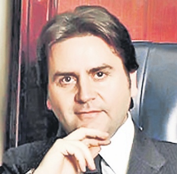 4478-276631-stefano.jpg
