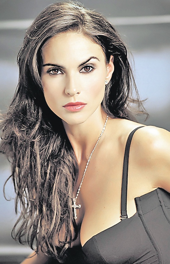 4482-277869-ramona.jpg