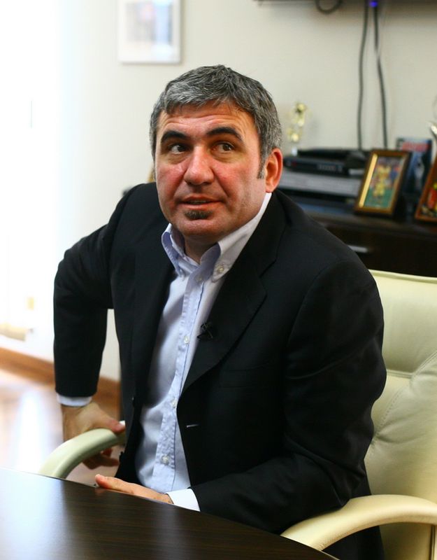 0-278707-hagi.jpg