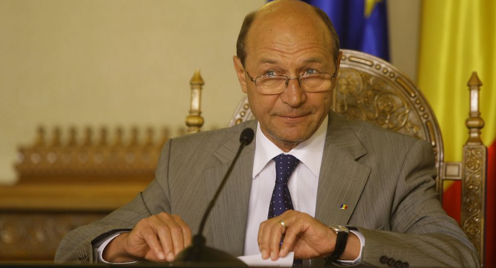 0-279584-traian_basescu.jpg