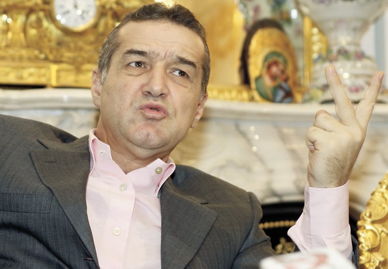 0-280397-gigi_becali_victorie.jpg