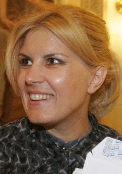0-281493-udrea.jpg 0-281493-udrea.jpg
