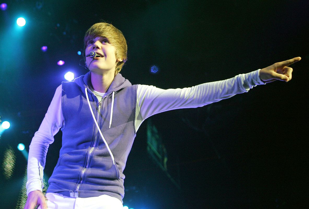 0-281571-justinbieber.jpg