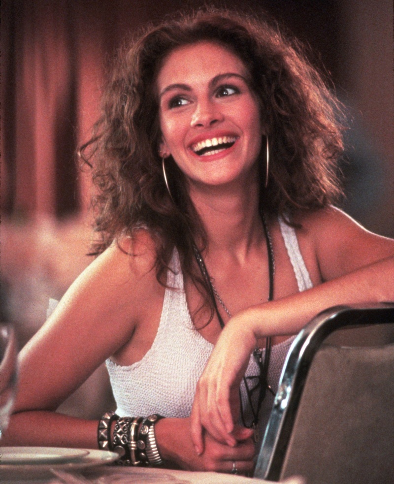 Actria Julia Roberts injura ca la usa cortului