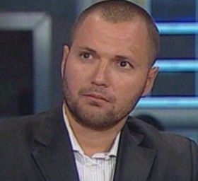 0-285176-avocatul_lovit_presedinte.jpg