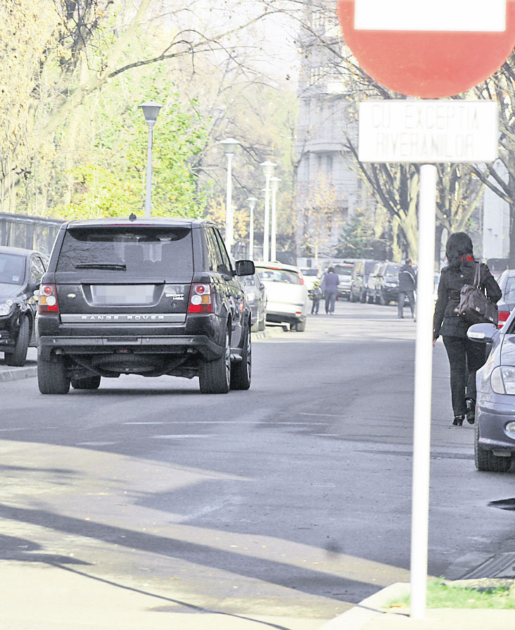 La începutul acestui an, EBA a fost fotografiată circulând pe interzis