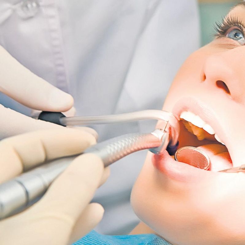 4499-282747-dentist_despagubire.jpg