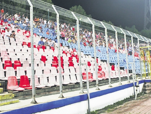 4501-283373-peluze.jpg