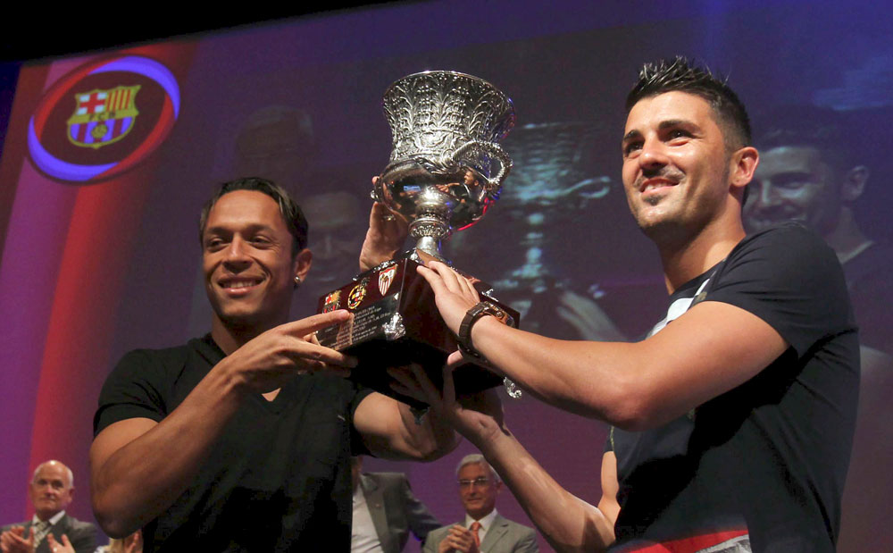 0-287446-david_villa_adriano_barcelona.jpg