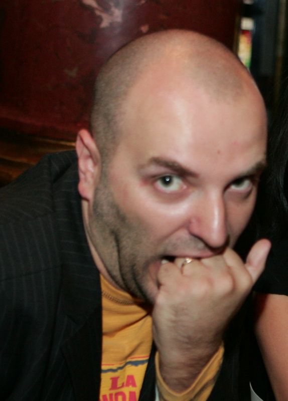 0-290788-dan_capatos.jpg