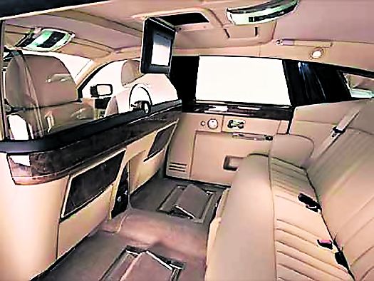 0-291220-14rollsroycephantominside2_47.jpg