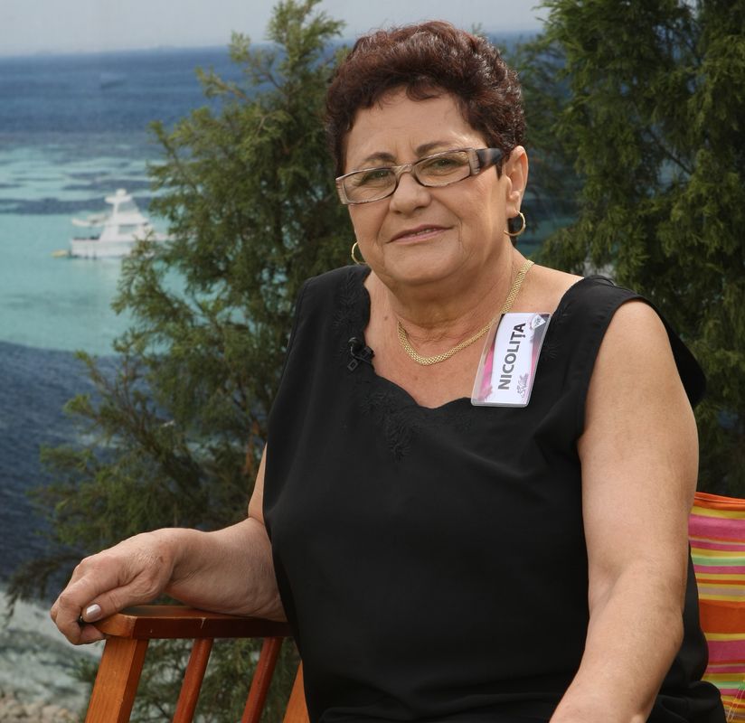 4541-293861-nicolita_nora_pentru_mama.jpg